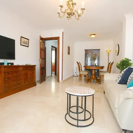 Apartment Amplio Con Piscina